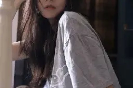又曝4大瓜！因情伤割腕、知名女星退圈、减肥进急诊 黄晓明最意外